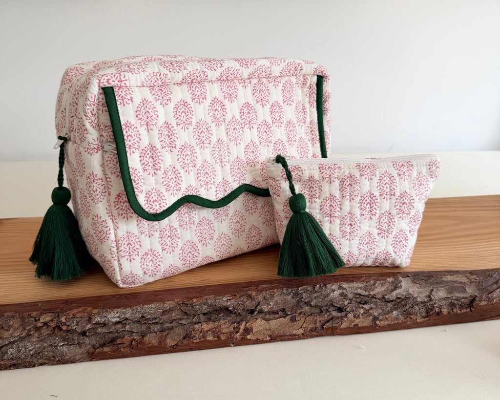 Pink washbag with scalloped edging