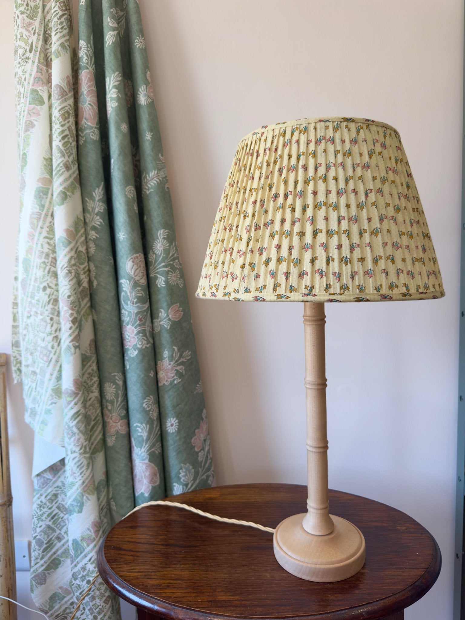 New - Sari Lampshade in Leaf Print
